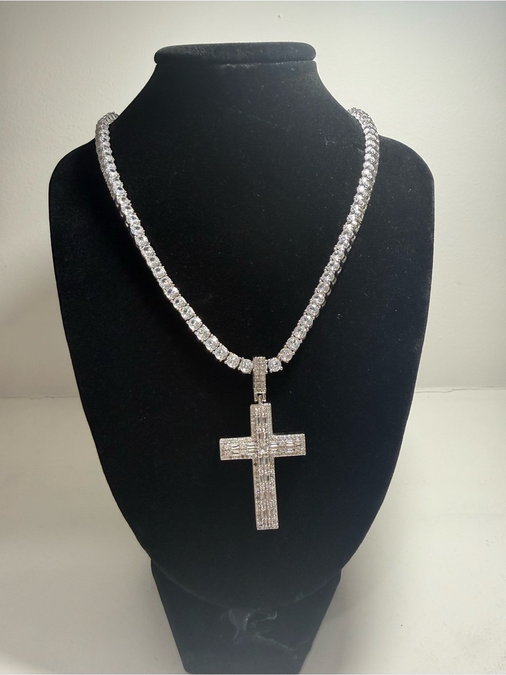 Tennis Crystal-Embellished Silver Necklace